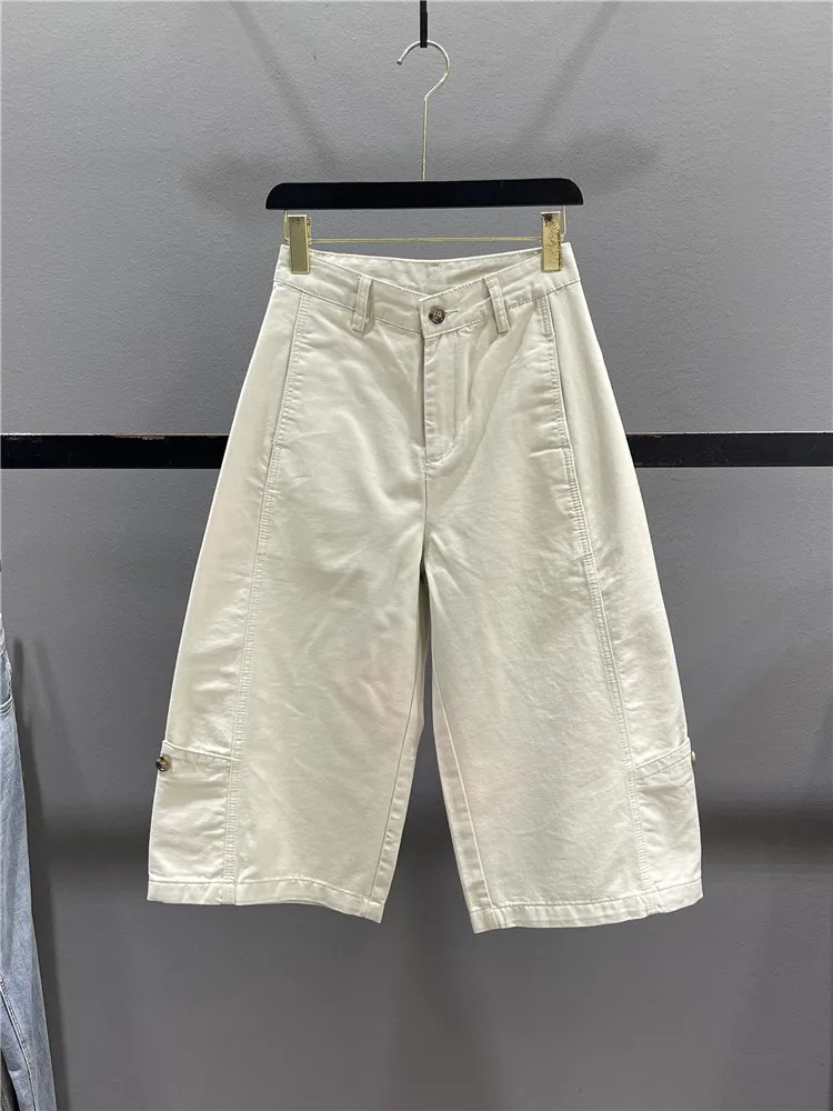 Casual Workwear Style Women's Jeans High Waist Wide Leg Pants Loose Fit Straight Cut Summer New Design Versatile Casual Jeans
Casual Workwear Style Women's Jeans High Waist Wide Leg Pants Loose Fit Straight Cut Summer New Design Versatile Casual Jeans