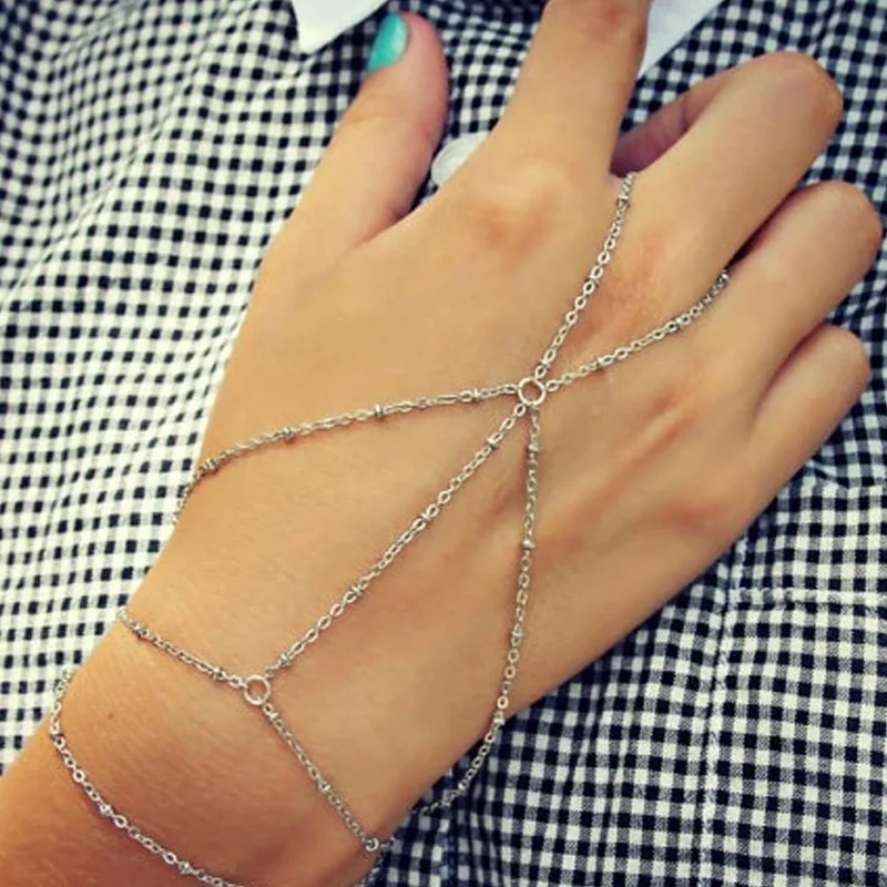 Unique and Minimalist Copper Bead Chain Finger Bracelet Suitable for Women's Street Photography, 2025 New Fashionable Accessory
Unique and Minimalist Copper Bead Chain Finger Bracelet Suitable for Women's Street Photography, 2025 New Fashionable Accessory