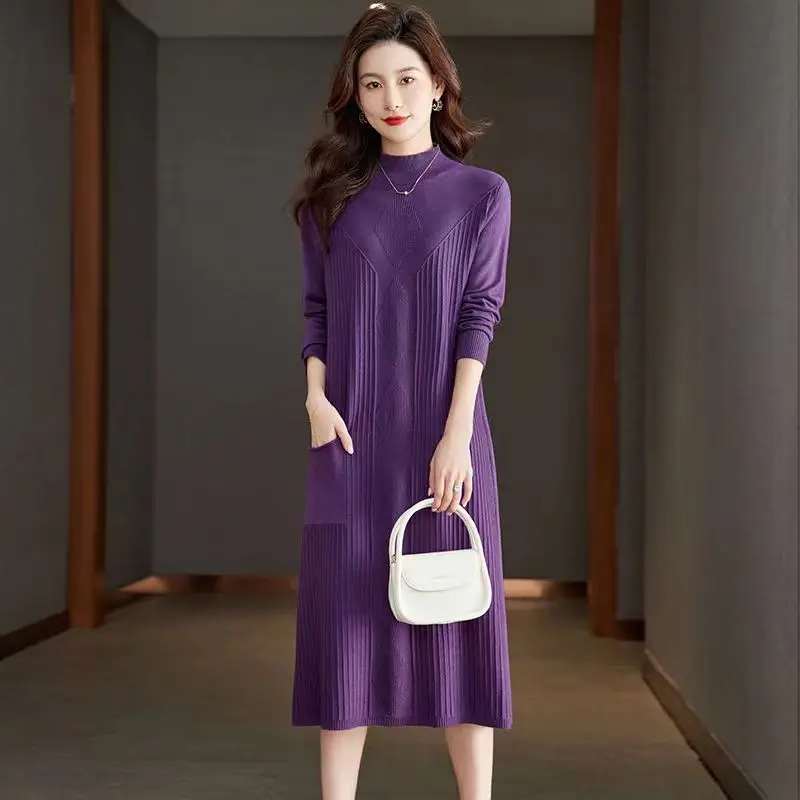 2024 New Autumn/Winter Casual Knitted Thickened Mid Length Dress for Women's Plus Size Elegant Solid Long Sleeve B793
2024 New Autumn/Winter Casual Knitted Thickened Mid Length Dress for Women's Plus Size Elegant Solid Long Sleeve B793