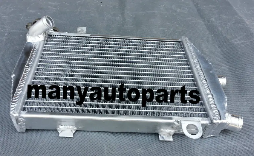 right side aluminum radiator with cap one for Honda VTR 1000 SP-1 SC45 SP-2 RVT 1000 R RC51 2000 2001 01 00
right side aluminum radiator with cap one for Honda VTR 1000 SP-1 SC45 SP-2 RVT 1000 R RC51 2000 2001 01 00