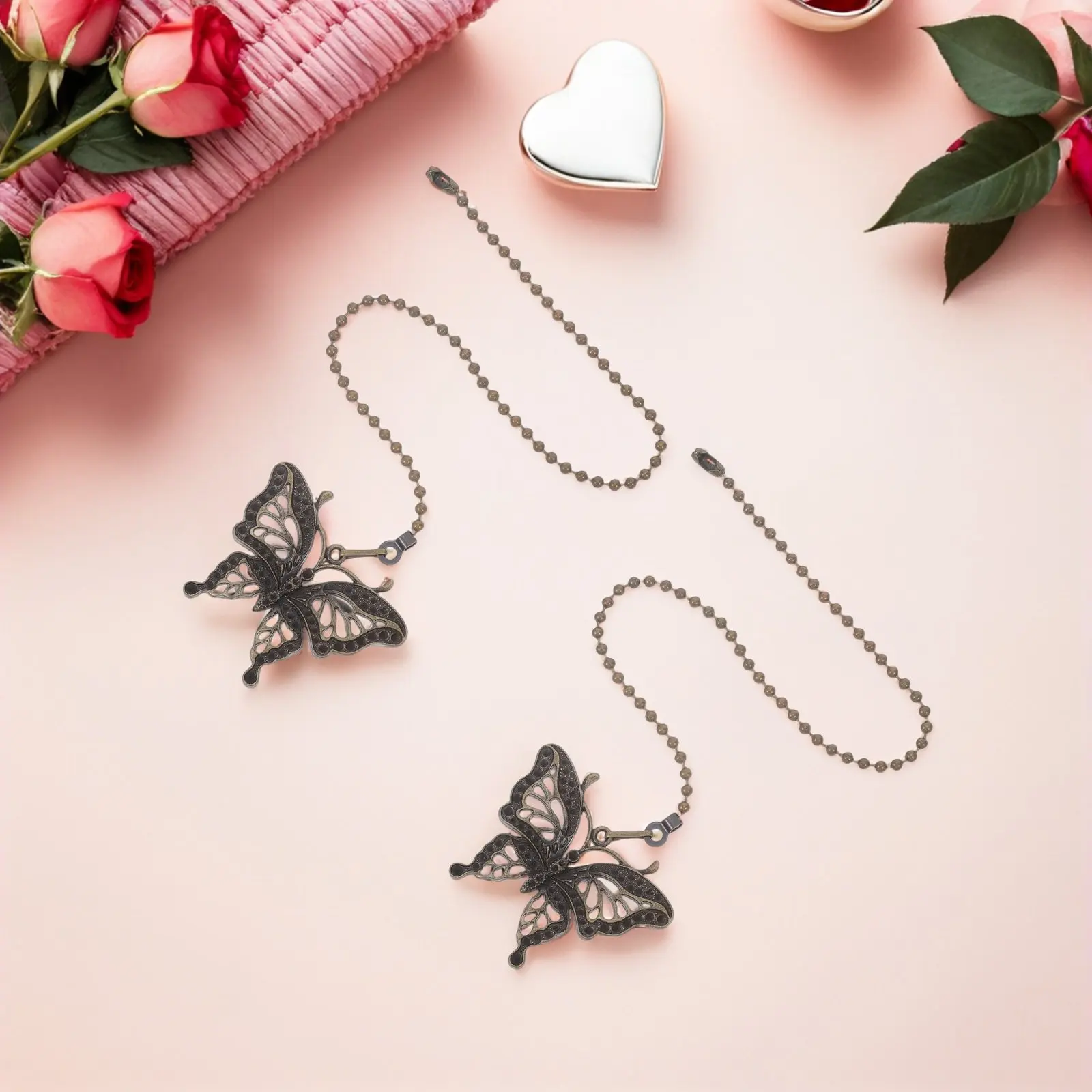 2Pcs Vintage Style Fan Pull Chain Pendant Hollow Butterfly Charm Decorative Ceiling Fan Cord Extension for Lamp Light Switch
2Pcs Vintage Style Fan Pull Chain Pendant Hollow Butterfly Charm Decorative Ceiling Fan Cord Extension for Lamp Light Switch