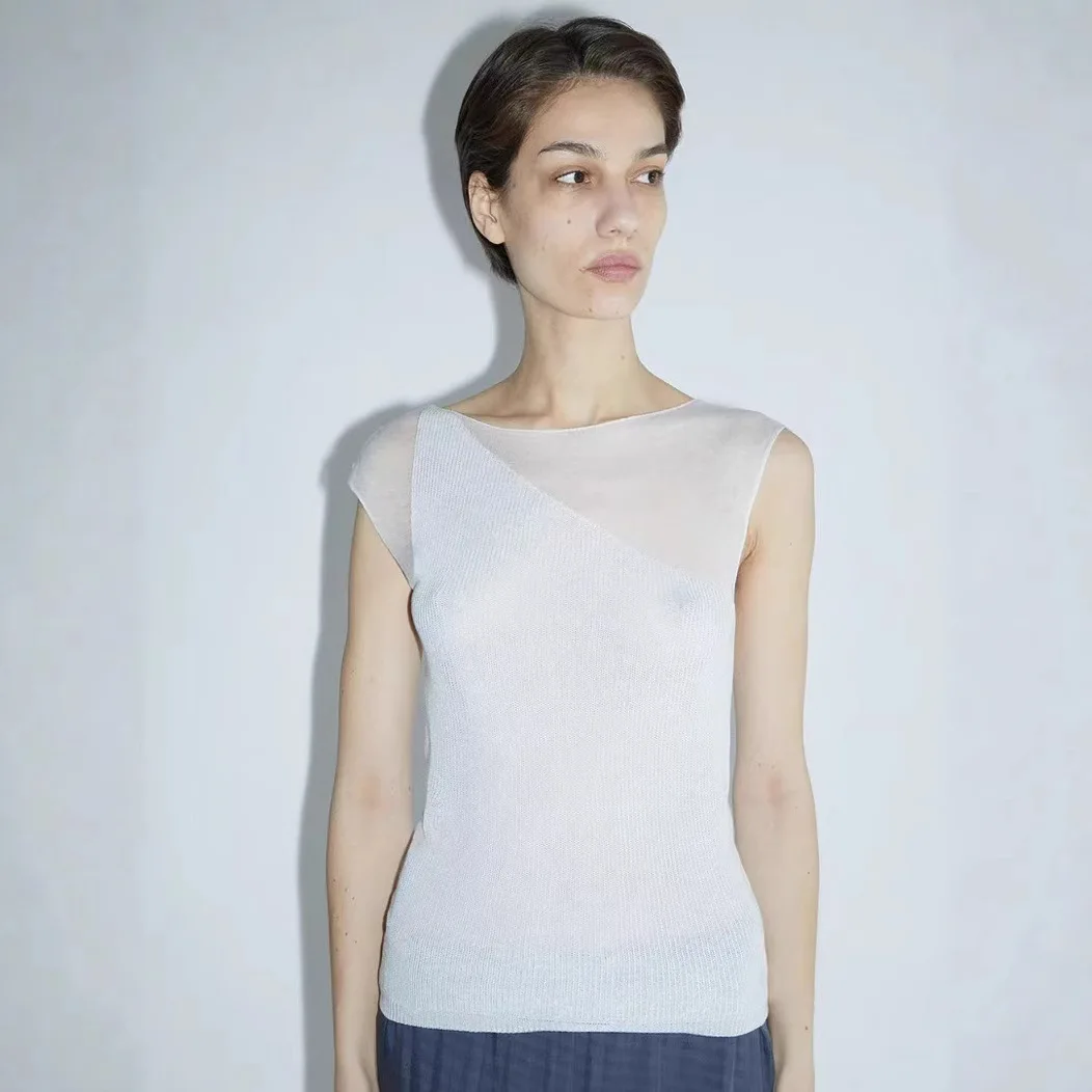 Paloma Wool25Nomel Knitted Rayon Sleeveless Vest One-Shoulder Top Women Summer Thin Blend Fabric Casual Inner Wear
Paloma Wool25Nomel Knitted Rayon Sleeveless Vest One-Shoulder Top Women Summer Thin Blend Fabric Casual Inner Wear
