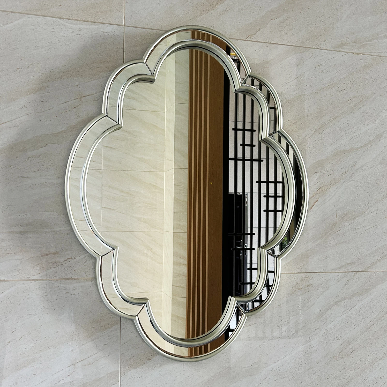 French mirror, special-shaped bathroom mirror, wall-mounted bathroom make-up mirror, wall-mounted simple art mirror, light luxur
French mirror, special-shaped bathroom mirror, wall-mounted bathroom make-up mirror, wall-mounted simple art mirror, light luxur
