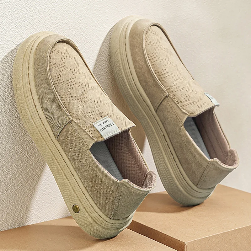 New Men Slip On Sneakers Lightweight Breathable Sports Casual Shoes Male Lazy Walking Shoes Non-slip Soft Sole Outdoor Flats
New Men Slip On Sneakers Lightweight Breathable Sports Casual Shoes Male Lazy Walking Shoes Non-slip Soft Sole Outdoor Flats