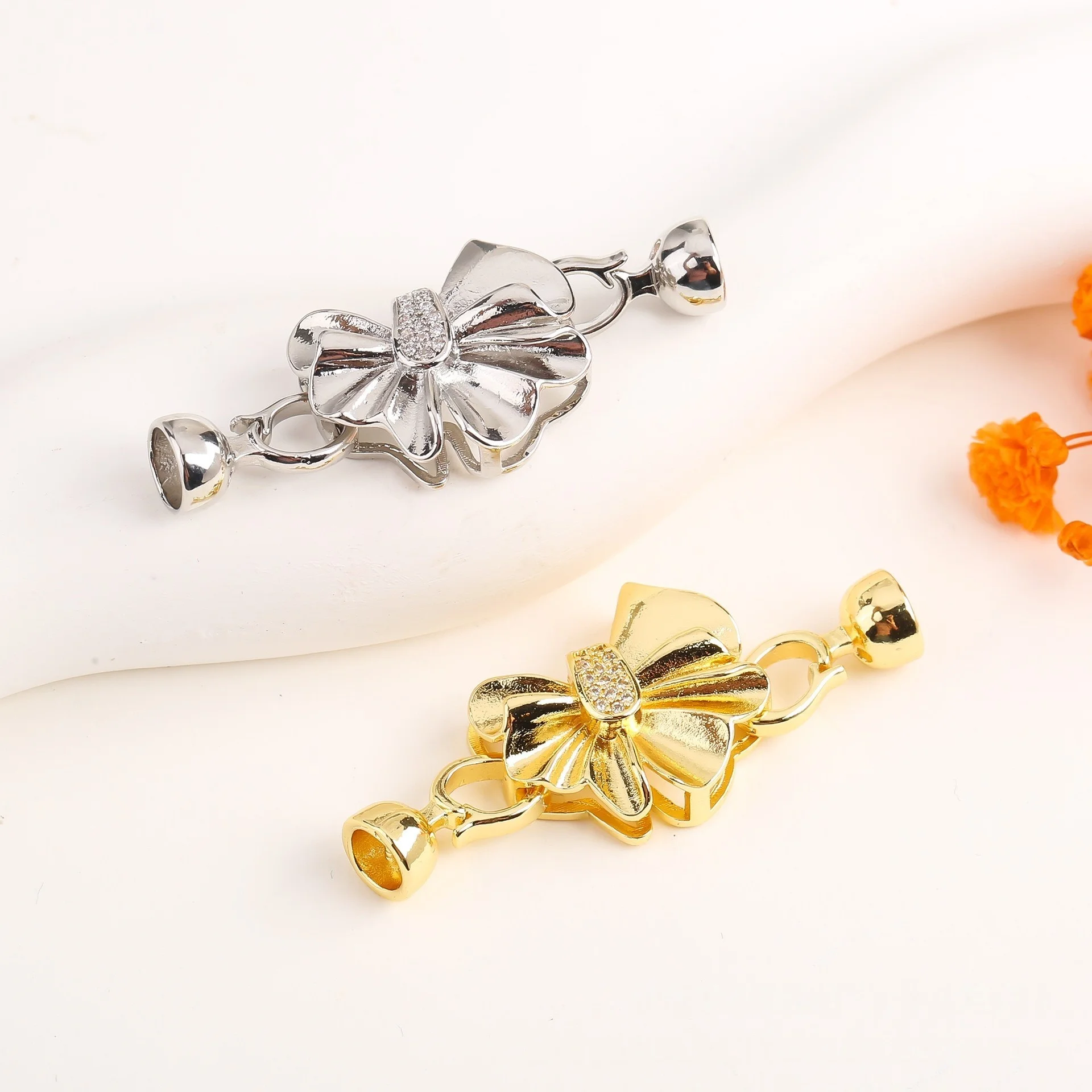 1pcs Copper Gold-plated Micro-set Zirconia Butterfly Connecting Clasp DIY Bracelet Necklace Jewelry Accessories Wholesales
1pcs Copper Gold-plated Micro-set Zirconia Butterfly Connecting Clasp DIY Bracelet Necklace Jewelry Accessories Wholesales