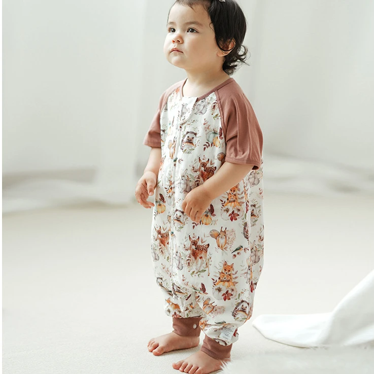 Children's Jumpsuit Pajamas Summer Casual Long Sleeved Round Neck Zipper Legless Jumpsuit Pajamas Suitable for Babies Boys Girls
Children's Jumpsuit Pajamas Summer Casual Long Sleeved Round Neck Zipper Legless Jumpsuit Pajamas Suitable for Babies Boys Girls
