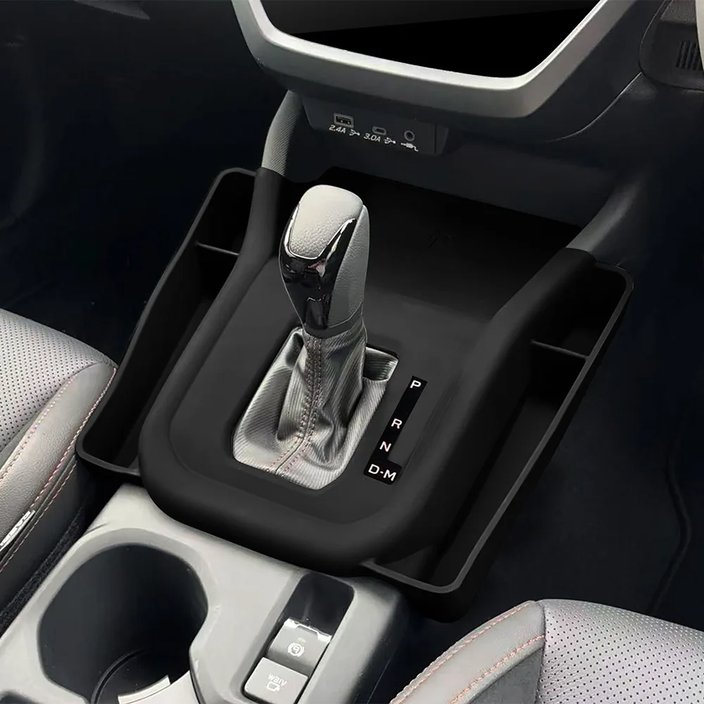 25 Subaru Forester integrated silicone gear shift panel with pocket for right-hand drive only
25 Subaru Forester integrated silicone gear shift panel with pocket for right-hand drive only