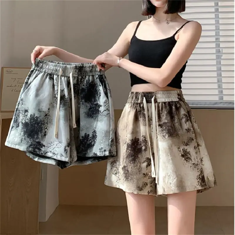 2025 Summer New Women's Fashion Shorts Ladies Casual Sports Shorts Female's High Waist Wide Shorts
2025 Summer New Women's Fashion Shorts Ladies Casual Sports Shorts Female's High Waist Wide Shorts
