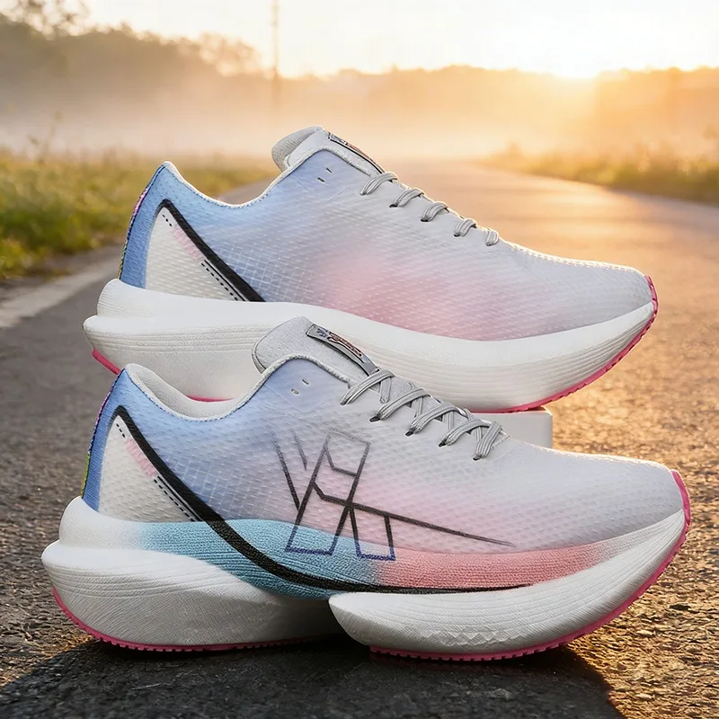 New unisex sports shoes with breathable mesh, slip-resistant and durable, suitable for outdoor leisure and running exercises
New unisex sports shoes with breathable mesh, slip-resistant and durable, suitable for outdoor leisure and running exercises