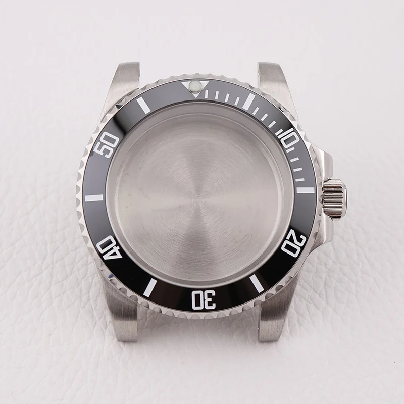 40mm Diver Watch Case 316L Stainless Steel SubMariner Mod NH34 NH35 NH36 Sapphire Crystals Brushed with Polished Sides
40mm Diver Watch Case 316L Stainless Steel SubMariner Mod NH34 NH35 NH36 Sapphire Crystals Brushed with Polished Sides