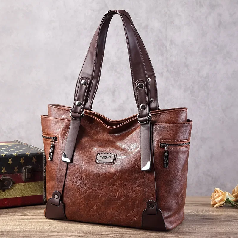Vintage Brown Oil Wax Leather Tote Bag Women Large Capacity Shoulder Bag With Side Zipper Pockets
Vintage Brown Oil Wax Leather Tote Bag Women Large Capacity Shoulder Bag With Side Zipper Pockets