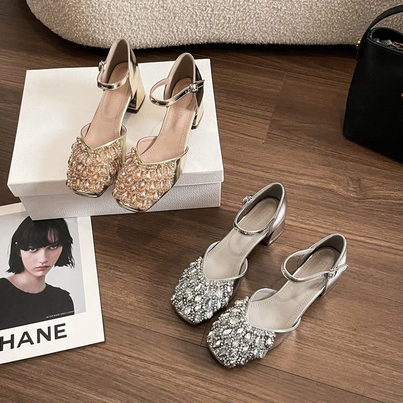 Women's Shoes French Rhinestone Pearl Sandals New Designer Shoes Women Luxury High-end High Heels Women Sandals Zapatos De Mujer
Women's Shoes French Rhinestone Pearl Sandals New Designer Shoes Women Luxury High-end High Heels Women Sandals Zapatos De Mujer