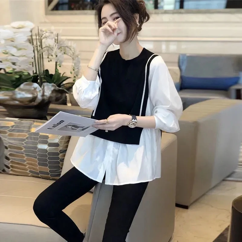 Fake 2 Pieces Patchwork Women Blouse Summer Vintage Design 2023 O-Neck Loose Lantern Sleeved Casual Female Pulls Outwear Tops
Fake 2 Pieces Patchwork Women Blouse Summer Vintage Design 2023 O-Neck Loose Lantern Sleeved Casual Female Pulls Outwear Tops
