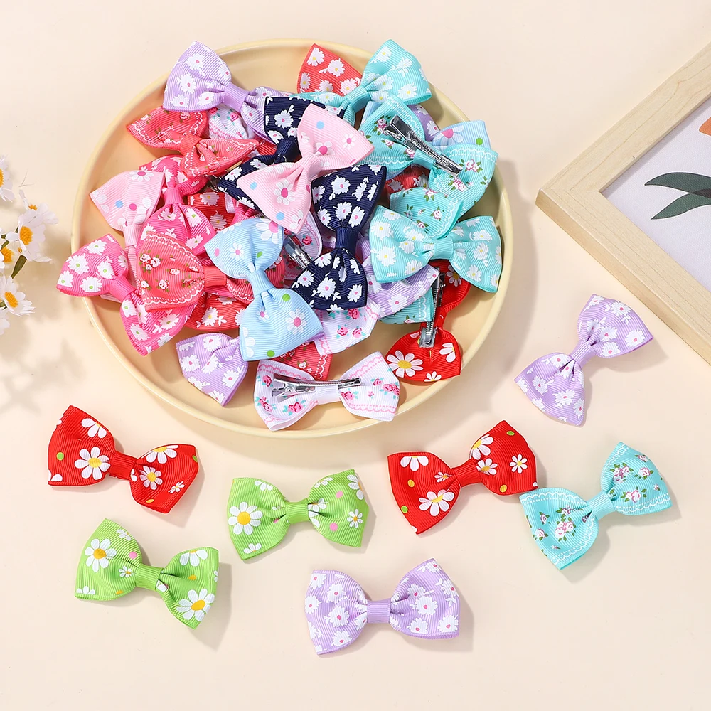 600pcs/set 2.63''Random Colorful Daisy Flower Hair Bows Clip for Baby Girls 2025 Summer Beach Hairpins Headwear Hair Accessories
600pcs/set 2.63''Random Colorful Daisy Flower Hair Bows Clip for Baby Girls 2025 Summer Beach Hairpins Headwear Hair Accessories
