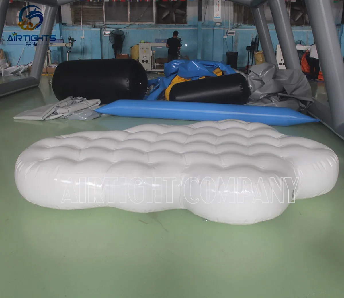 0.6mm Thickness Durable Airtight Floating Inflatable Cloud Water Float Mattress
0.6mm Thickness Durable Airtight Floating Inflatable Cloud Water Float Mattress