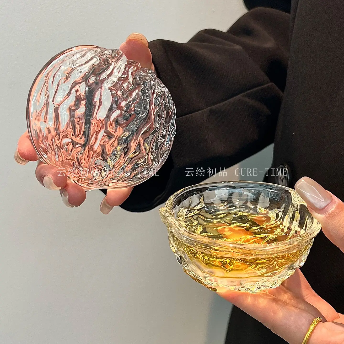Aesthetic Clear Glass Tea Cup Thickened Portable Mini Walnut Shape Crystal Tea Sake Cup Home Kitchen Accessories Gift
Aesthetic Clear Glass Tea Cup Thickened Portable Mini Walnut Shape Crystal Tea Sake Cup Home Kitchen Accessories Gift