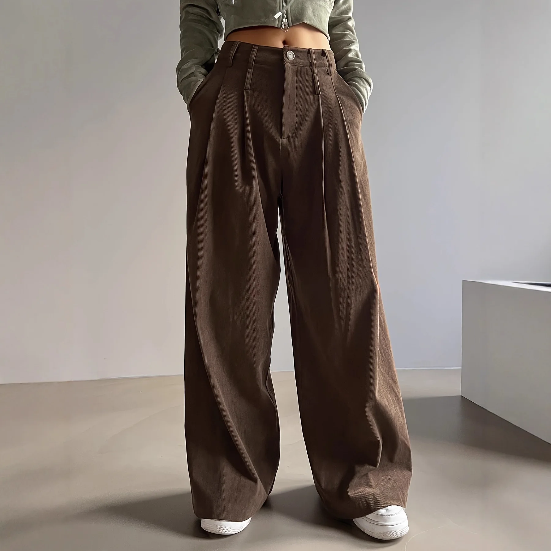 Женские брюки, одежда в стиле ретро, коричневые вельветовые широкие брюки, женские плиссированные брюки с высокой талией, драпировка, утягивающая одежда для женщин 2025
Женские брюки, одежда в стиле ретро, коричневые вельветовые широкие брюки, женские плиссированные брюки с высокой талией, драпировка, утягивающая одежда для женщин 2025