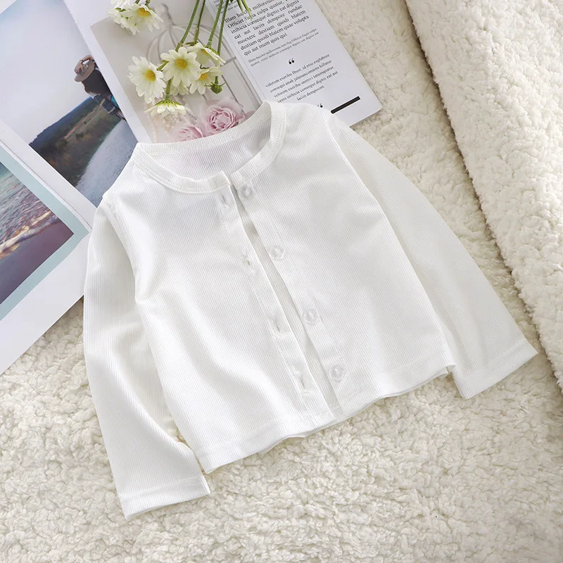 Girls Ice Silk Summer Lightweight Long Sve Sun Protection Clothing awl Cardigan T-irt Candy Color Air Conditioner irt
Girls Ice Silk Summer Lightweight Long Sve Sun Protection Clothing awl Cardigan T-irt Candy Color Air Conditioner irt