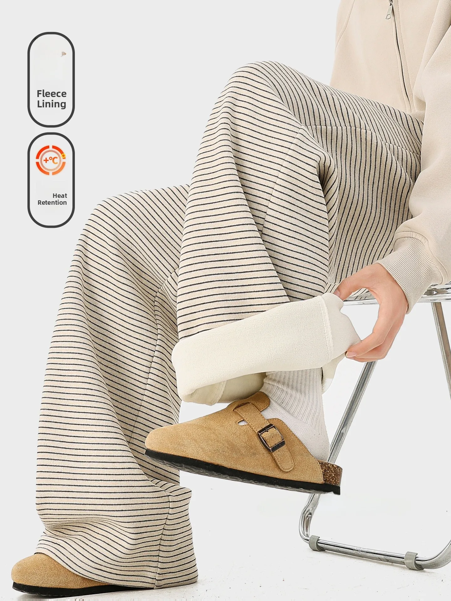 Теплые мужские повседневные брюки на подкладке, свободные широкие драпированные брюки, удобные зимние модные брендовые прямые брюки-трубы
Теплые мужские повседневные брюки на подкладке, свободные широкие драпированные брюки, удобные зимние модные брендовые прямые брюки-трубы