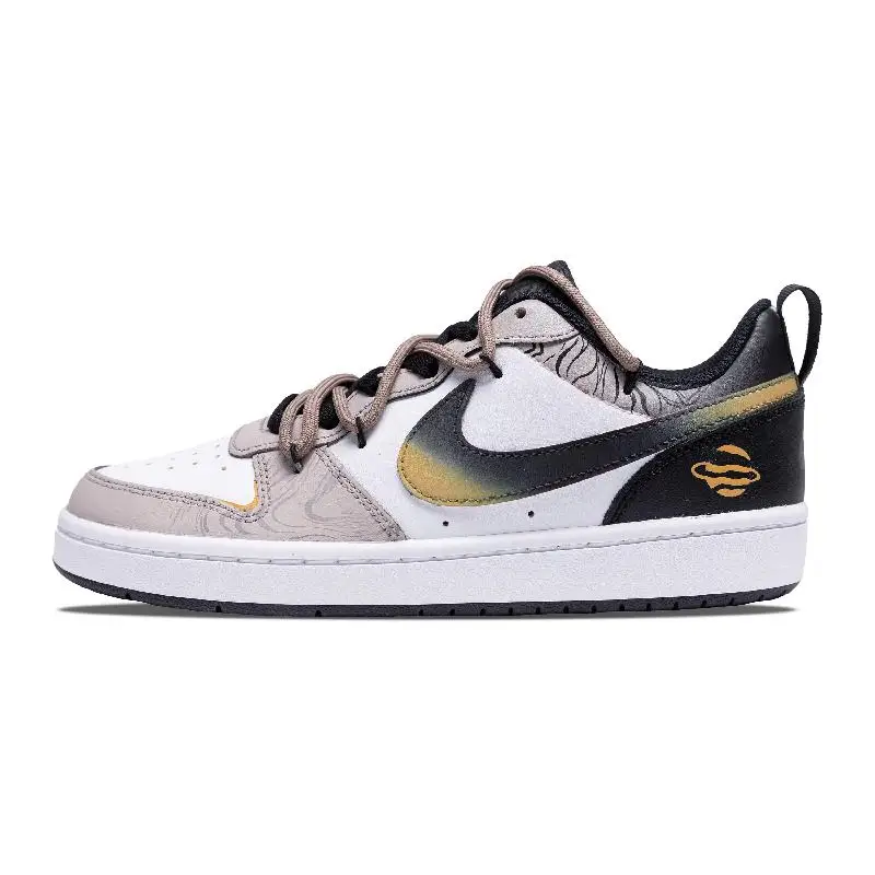 【Customize】Nike Court Borough Skateboarding Shoes Women's Low-top Gold Sneakers shoes BQ5448-115
【Customize】Nike Court Borough Skateboarding Shoes Women's Low-top Gold Sneakers shoes BQ5448-115