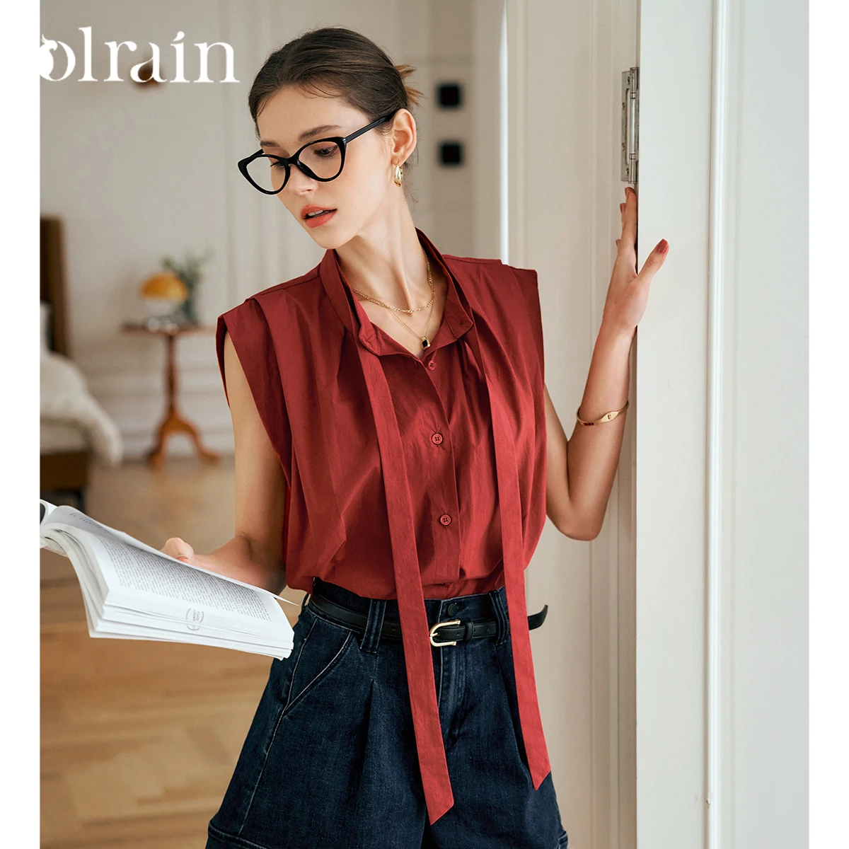 OLrain Women Summer Red Shirt 2025 Woman Elegant Stand-up Bow Neck Short Sleeve Commuter Lady Tops Female Clothing O57XC92393
OLrain Women Summer Red Shirt 2025 Woman Elegant Stand-up Bow Neck Short Sleeve Commuter Lady Tops Female Clothing O57XC92393