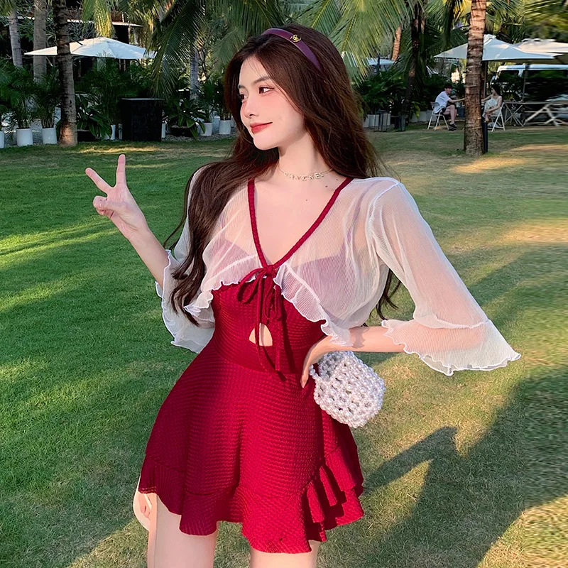 Swimsuit 2023 New Women's Sexy Students Cover Belly Gathered Swimwear Conservative Korean One-piece Suit Hot Spring Swimsuit
Swimsuit 2023 New Women's Sexy Students Cover Belly Gathered Swimwear Conservative Korean One-piece Suit Hot Spring Swimsuit