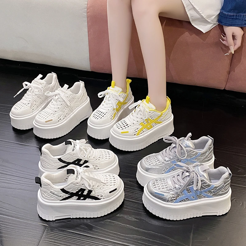 Новинка 8 см, 2025 г., массивные кожаные кроссовки, летняя повседневная вулканизированная обувь, женские дышащие сетчатые кроссовки на высокой платформе, спортивная обувь для папы
Новинка 8 см, 2025 г., массивные кожаные кроссовки, летняя повседневная вулканизированная обувь, женские дышащие сетчатые кроссовки на высокой платформе, спортивная обувь для папы