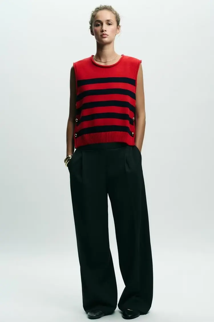 BB6730 ZA25 осенняя новая женская одежда с боковыми пуговицами и круглым вырезом, вязаный жилет без рукавов, стильный полосатый топ 2893078
BB6730 ZA25 осенняя новая женская одежда с боковыми пуговицами и круглым вырезом, вязаный жилет без рукавов, стильный полосатый топ 2893078