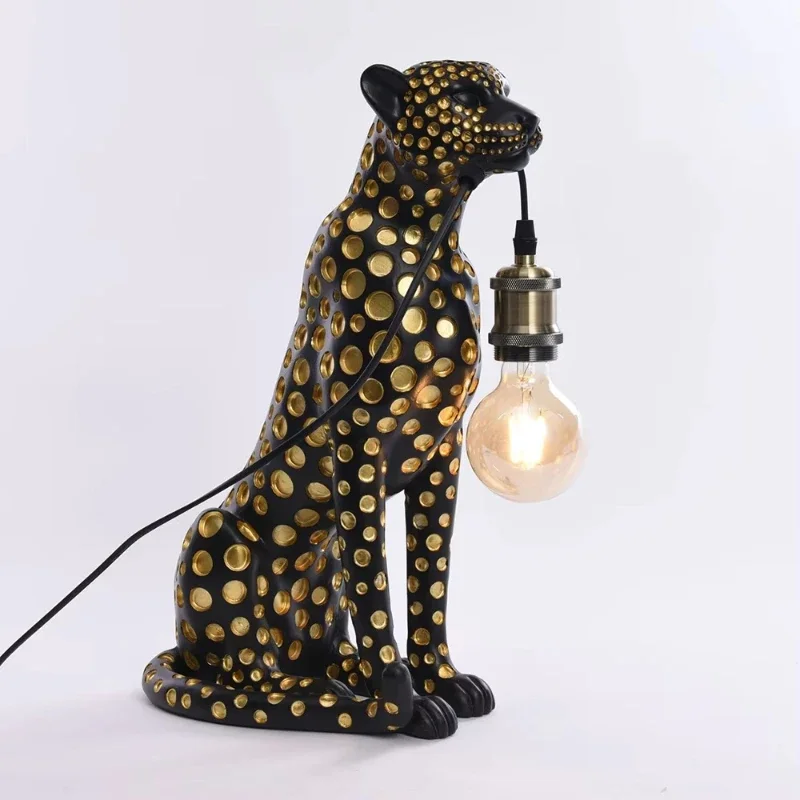 Modern art animal leopard print resin sculpture
Modern art animal leopard print resin sculpture
