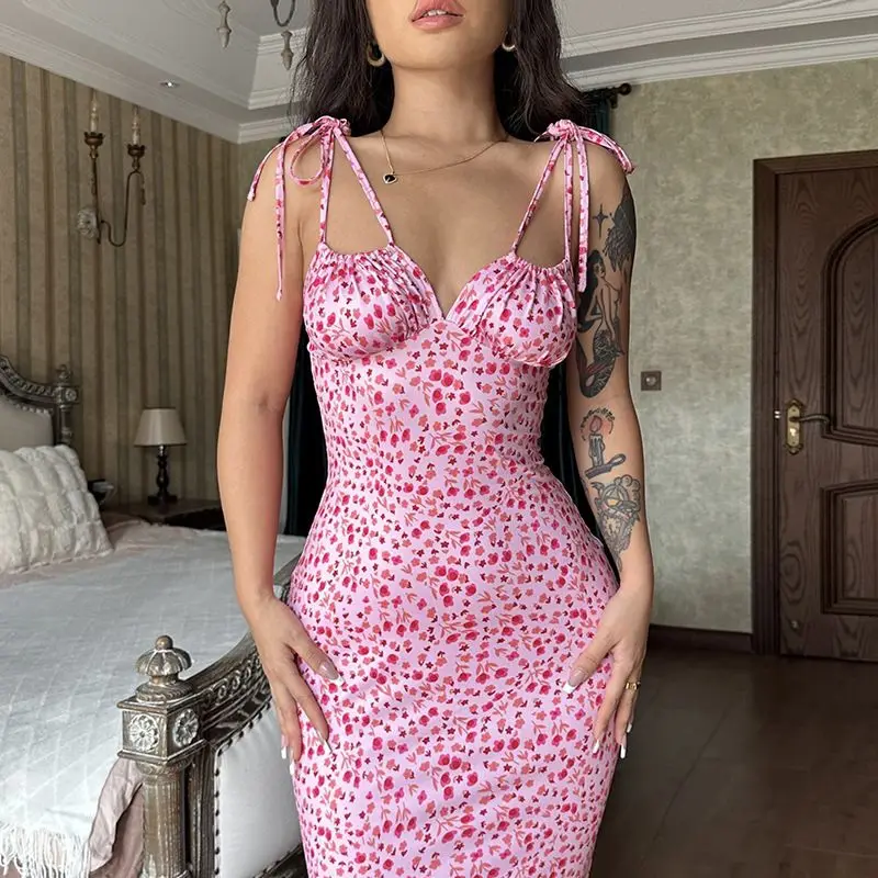 2025 Retro High Waist Corset Sexy V-Neck Lace-Up Mermaid Bridesmaid Dress Floral Print Strapless Party Gown Ruffled Formal Gown
2025 Retro High Waist Corset Sexy V-Neck Lace-Up Mermaid Bridesmaid Dress Floral Print Strapless Party Gown Ruffled Formal Gown