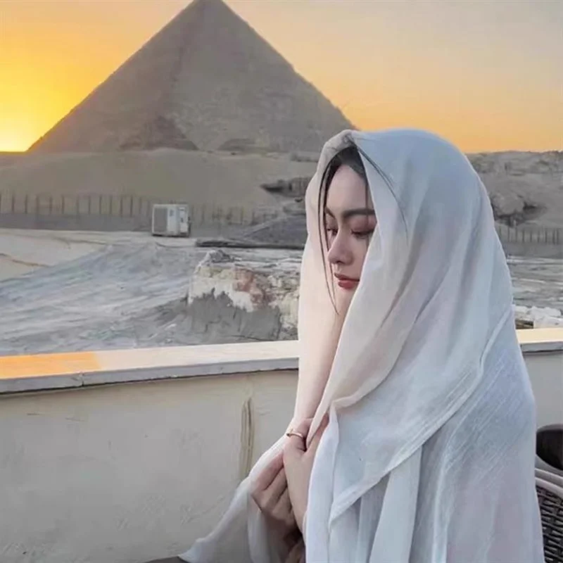 Qinghai Chaka Salt Lake Tourism Photo Big Red Cotton and Hemp Scarf Women's Desert Sunscreen Shawl Seaside Tourism Scarf
Qinghai Chaka Salt Lake Tourism Photo Big Red Cotton and Hemp Scarf Women's Desert Sunscreen Shawl Seaside Tourism Scarf