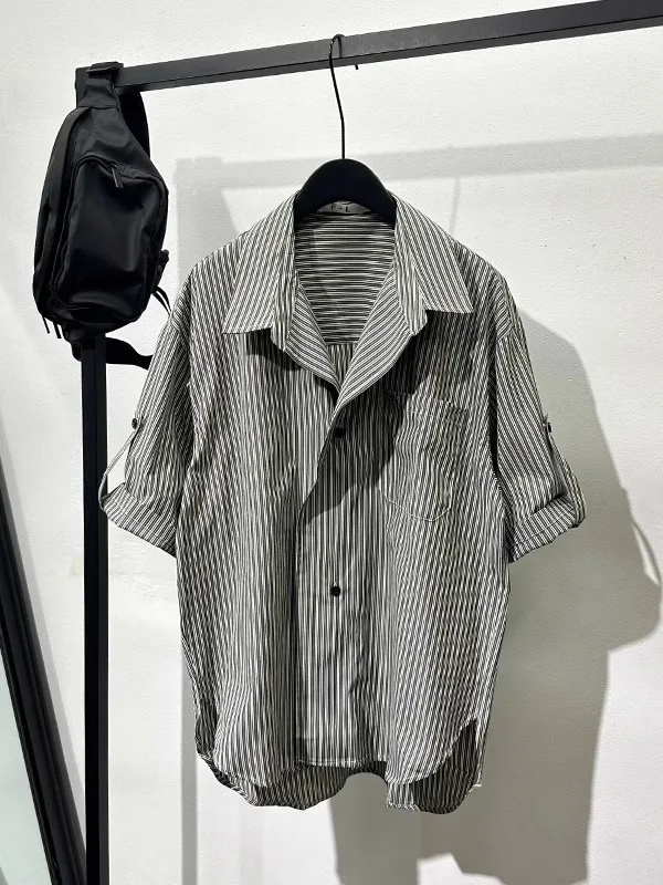 Летняя мужская рубашка в полоску с коротким рукавом, повседневная, модная, легкая, дышащая, свободного кроя
Летняя мужская рубашка в полоску с коротким рукавом, повседневная, модная, легкая, дышащая, свободного кроя