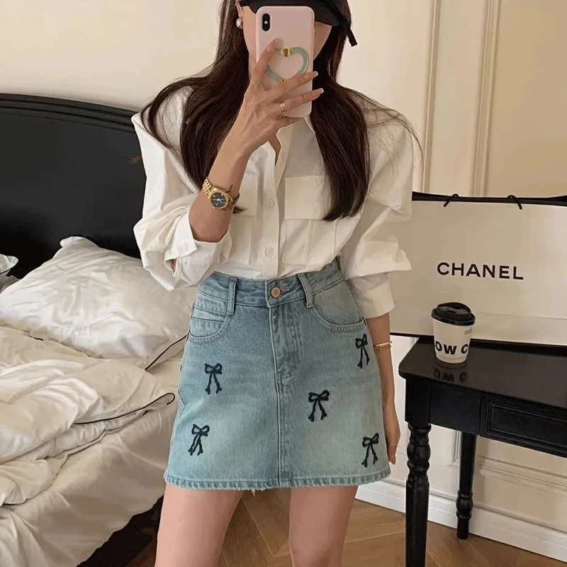 Bowknot Embroidered Denim A-Line Skirt for Women, New Summer Style, High-Waisted, Slimming, Fashionable, Versatile, Commuter Short Skirt, Ins
Bowknot Embroidered Denim A-Line Skirt for Women, New Summer Style, High-Waisted, Slimming, Fashionable, Versatile, Commuter Short Skirt, Ins