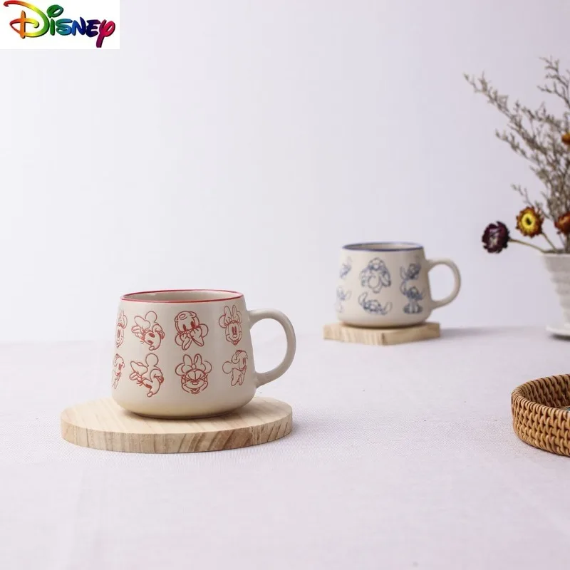 Модная керамическая кружка Disney, домашняя креативная милая мультяшная чашка с Микки Стич, чашка для молока, украшение для офисного стола
Модная керамическая кружка Disney, домашняя креативная милая мультяшная чашка с Микки Стич, чашка для молока, украшение для офисного стола