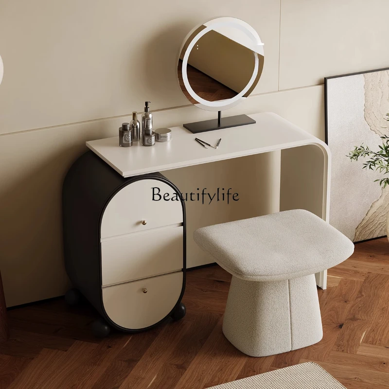 New integrated bedroom simple modern designer retractable makeup table light luxury
New integrated bedroom simple modern designer retractable makeup table light luxury