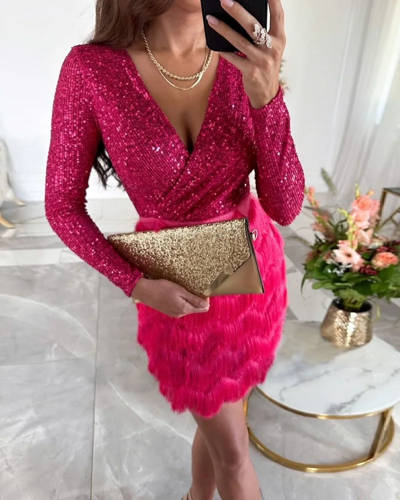 Sequin Feather Patchwork Bodycon Mini Dress V Neck Long Sleeve Party Dress Winter Christmas
Sequin Feather Patchwork Bodycon Mini Dress V Neck Long Sleeve Party Dress Winter Christmas
