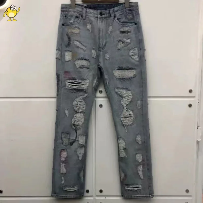 Men Woman Streetwear Hole Old Jeans Pants Vintage Hip Hop Fashion Letter Embroidery Best Quality Straight Cargo Trousers
Men Woman Streetwear Hole Old Jeans Pants Vintage Hip Hop Fashion Letter Embroidery Best Quality Straight Cargo Trousers