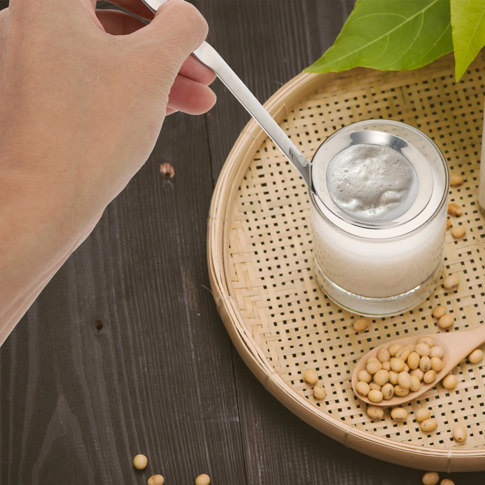 1Pcs Stainless Steel Kitchen Strainer Colander Ergonomic Handle Multifunctional Filtering Spoon for Noodles Vegetables Home
1Pcs Stainless Steel Kitchen Strainer Colander Ergonomic Handle Multifunctional Filtering Spoon for Noodles Vegetables Home
