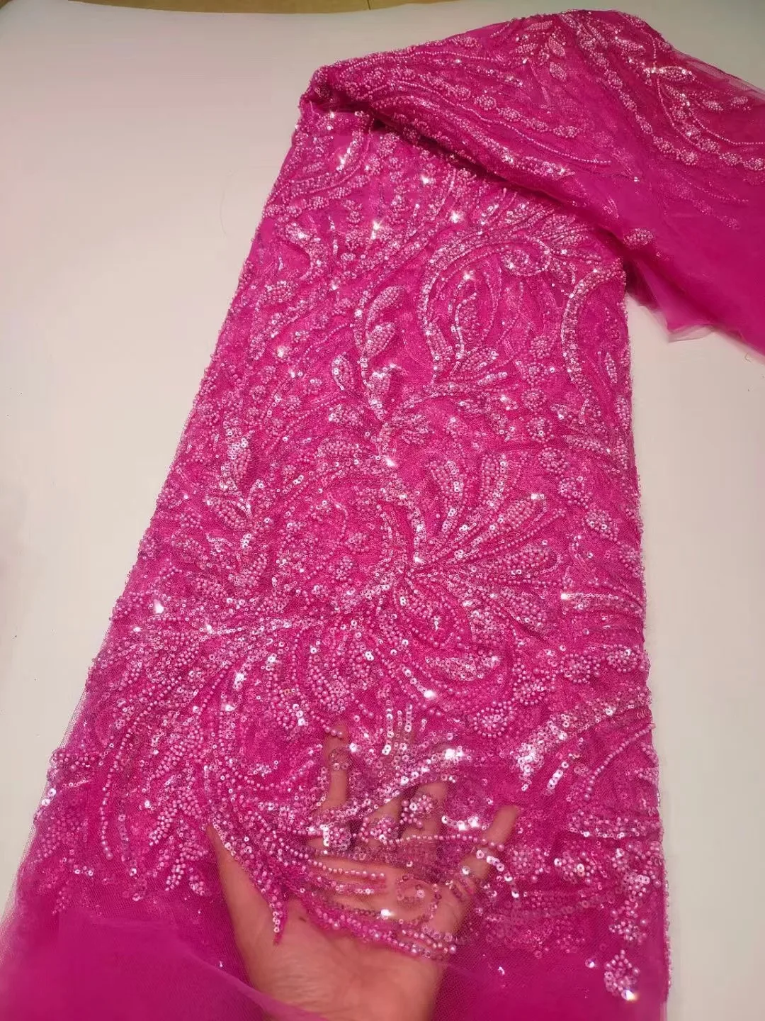 Nigerian Heavy Handmade Beads Tulle Lace Fabric 2024 African Luxury Sequins Lace Fabric For Women Evening Cloth Dresses
Nigerian Heavy Handmade Beads Tulle Lace Fabric 2024 African Luxury Sequins Lace Fabric For Women Evening Cloth Dresses