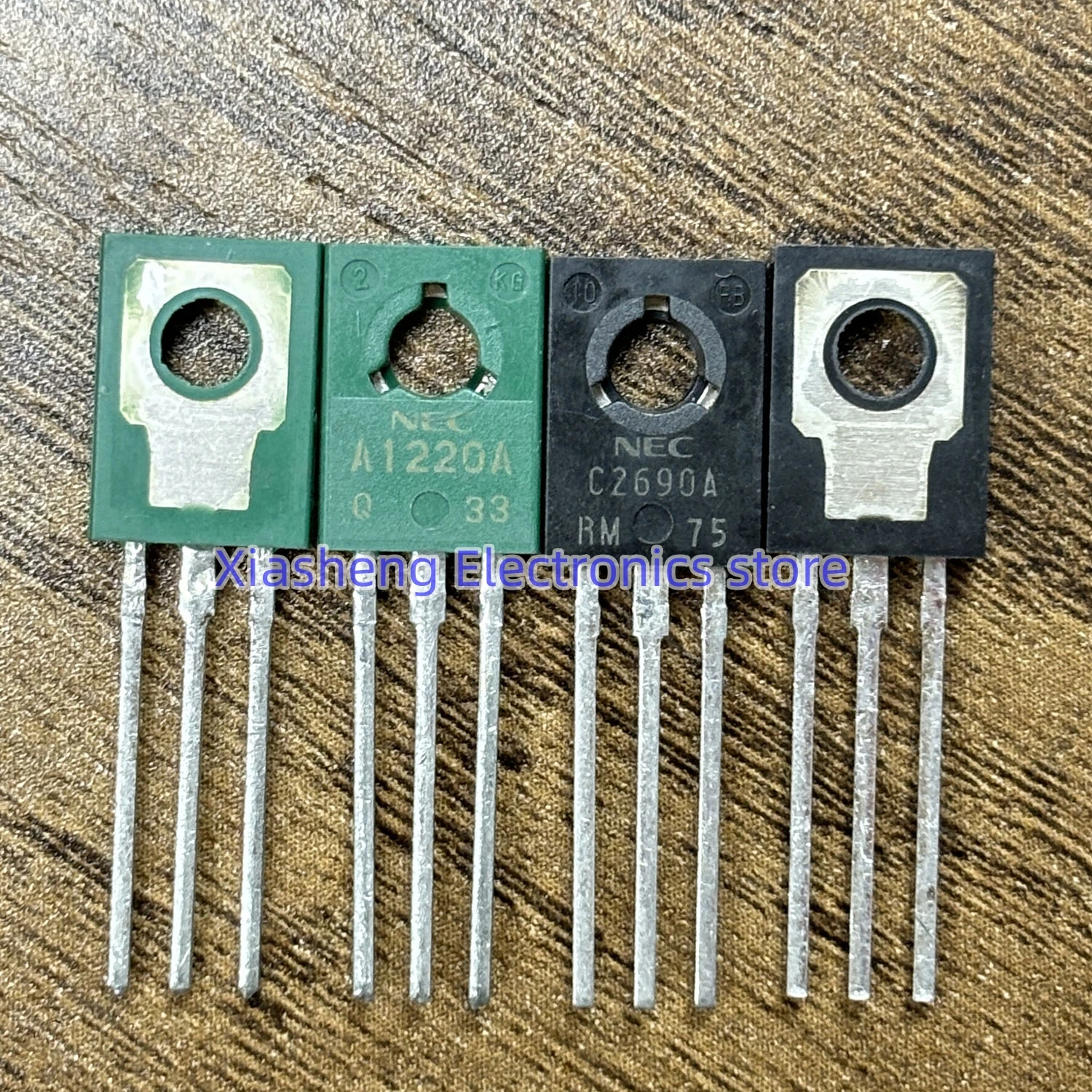 New Original 5Pairs 2SA1220 A1220 + 2SC2690 C2690 TO-126 Audio Amplifier Transistor In Stock
New Original 5Pairs 2SA1220 A1220 + 2SC2690 C2690 TO-126 Audio Amplifier Transistor In Stock