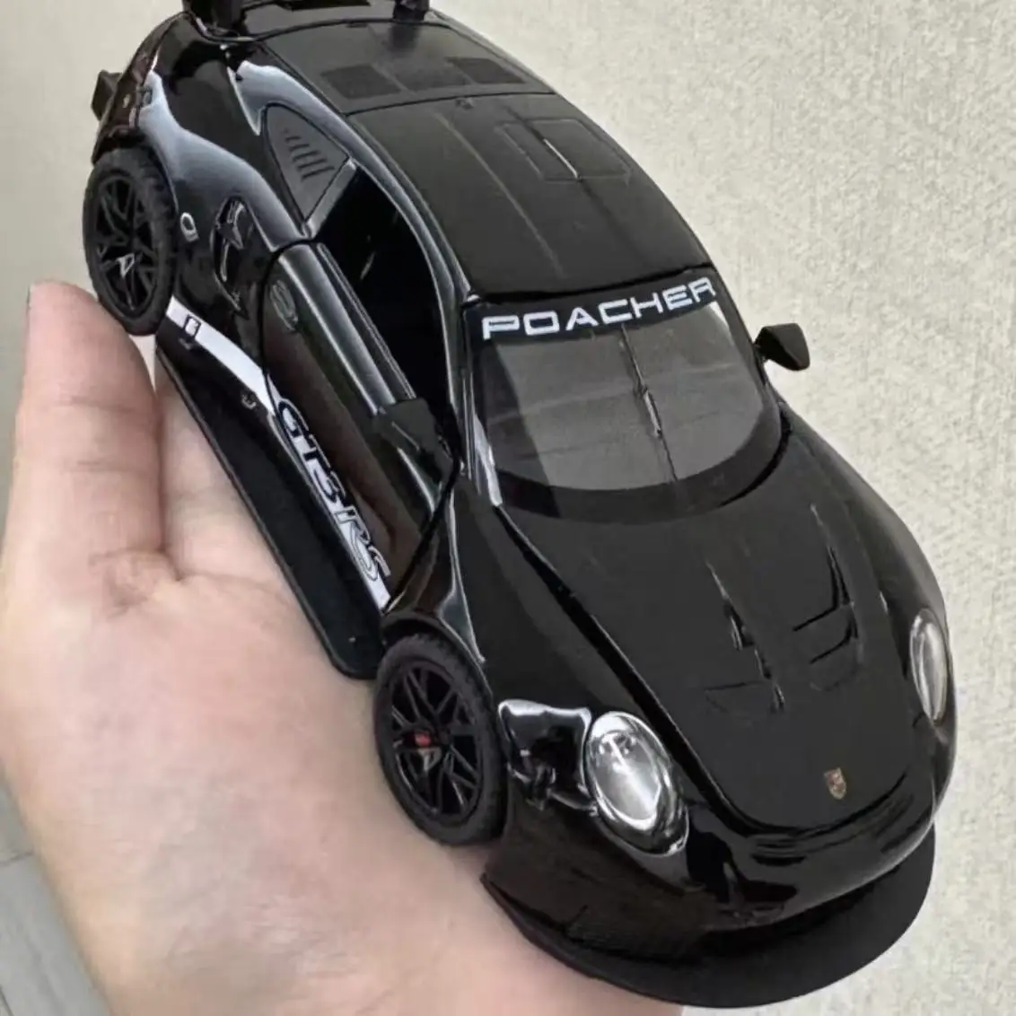 New Trend Play Decor 1:32 GTR Diecast Alloy Vehicle Model With Sound Light High End Collection Gift Simulation Racing Car
New Trend Play Decor 1:32 GTR Diecast Alloy Vehicle Model With Sound Light High End Collection Gift Simulation Racing Car