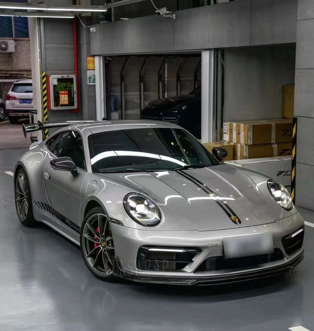 2025 Premium PET Gloss GT Silver Car Wrap | Super Gloss Vinyl 5x59ft Roll, Bubble Free & UV Resistant
2025 Premium PET Gloss GT Silver Car Wrap | Super Gloss Vinyl 5x59ft Roll, Bubble Free & UV Resistant