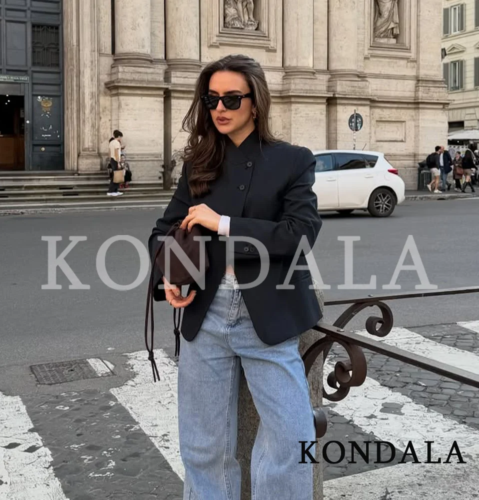 KONDALA Women Commute Pinstripe Blazer High-Neck Button Stripe Hacking Blazer 2026 Spring Summer Trends High Street Lady Blazer
KONDALA Women Commute Pinstripe Blazer High-Neck Button Stripe Hacking Blazer 2026 Spring Summer Trends High Street Lady Blazer