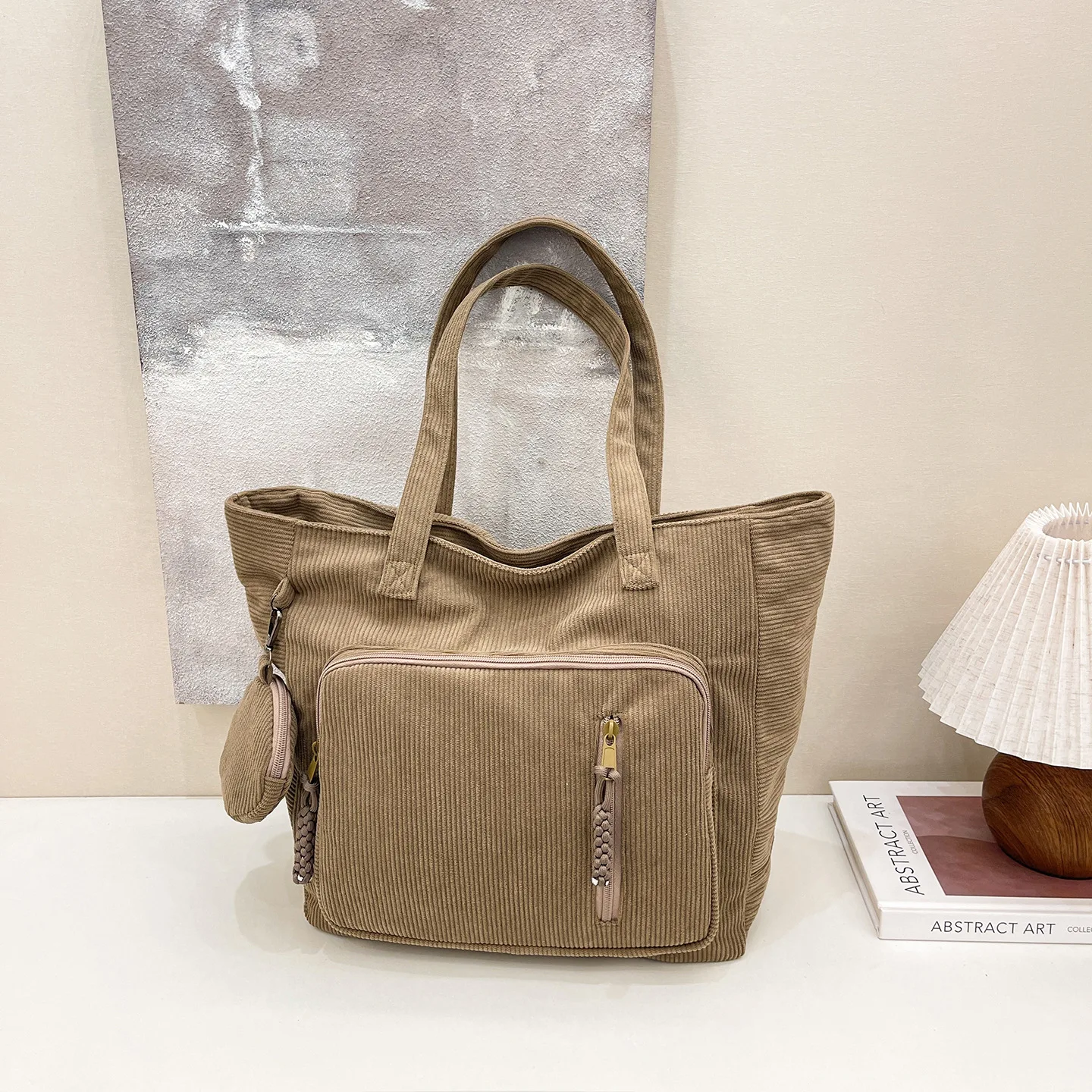 Simple Solid Color Corduroy Shoulder Bags for Women Large Capacity Versatile Ladies Work Handbag Outing Portable Female Tote Bag
Simple Solid Color Corduroy Shoulder Bags for Women Large Capacity Versatile Ladies Work Handbag Outing Portable Female Tote Bag