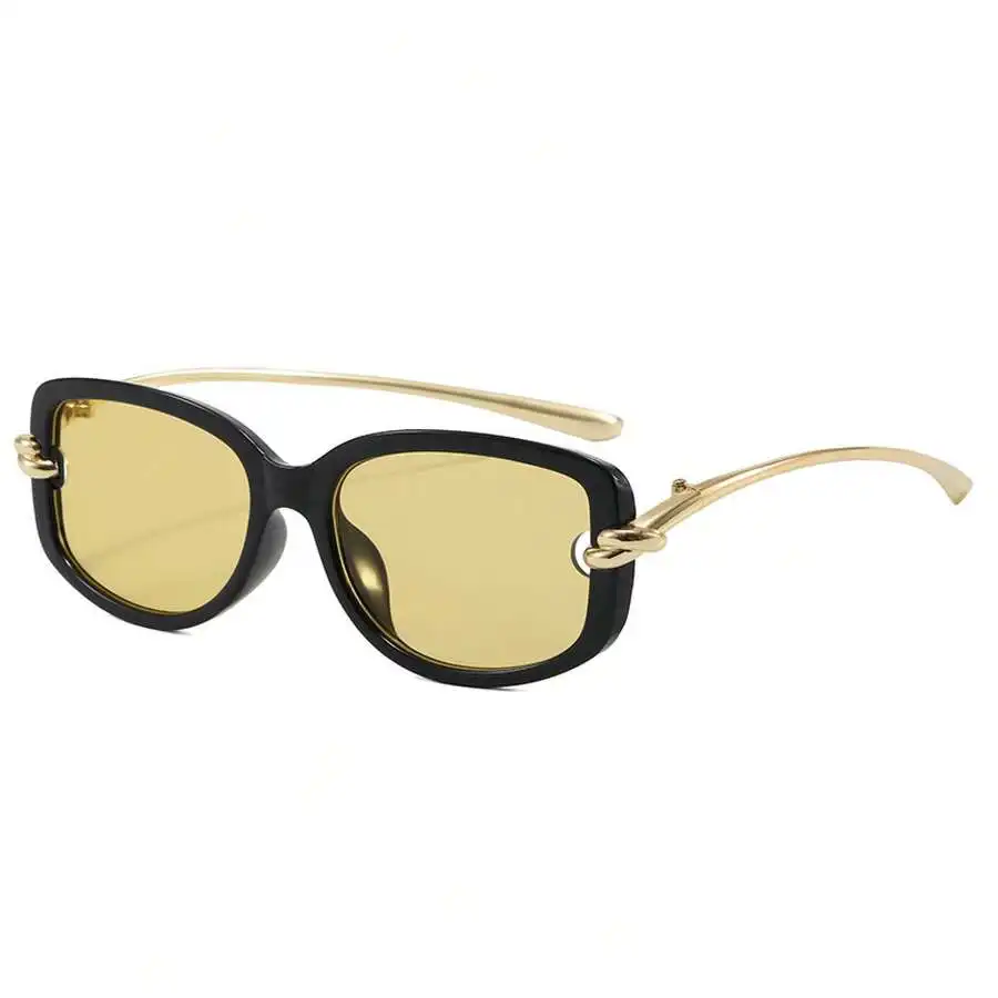 Retro Square Sunglasses With Knot Detail Metal Arms For Women Modern INS Style
Retro Square Sunglasses With Knot Detail Metal Arms For Women Modern INS Style
