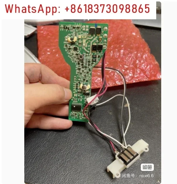 Robot Vacuum Cleaner Board FC6405 FC6168 Robotic Vacuum Cleaner Parts Board Accessories Replacement 18V
Robot Vacuum Cleaner Board FC6405 FC6168 Robotic Vacuum Cleaner Parts Board Accessories Replacement 18V