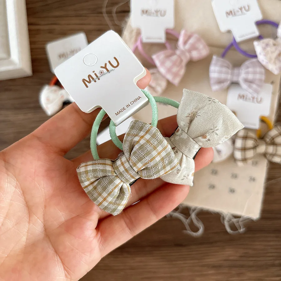 Plaid Fabric Bow Hair Tie for Kids Korean Sweet Floral Elastic Ponytail Holder Cute Lightweight Non Slip Daily Wear
Plaid Fabric Bow Hair Tie for Kids Korean Sweet Floral Elastic Ponytail Holder Cute Lightweight Non Slip Daily Wear