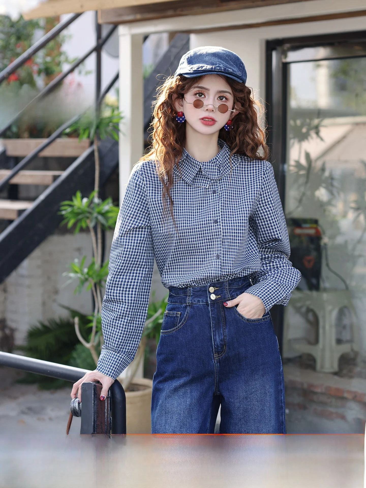 Chen Jiajie Morning Fog Harbor Plaid Women's Loose Long Sleeve Shirt Versatile Spring Fashion Retro Style Polyester Casual Shirt
Chen Jiajie Morning Fog Harbor Plaid Women's Loose Long Sleeve Shirt Versatile Spring Fashion Retro Style Polyester Casual Shirt