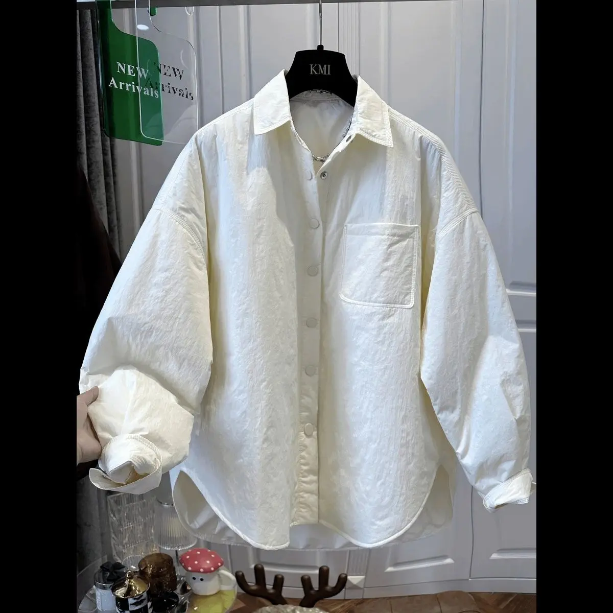 Gagarich, женская простая легкая свободная хлопковая куртка большого размера на клипсе средней длины, универсальная осенне-зимняя куртка 2025 года
Gagarich, женская простая легкая свободная хлопковая куртка большого размера на клипсе средней длины, универсальная осенне-зимняя куртка 2025 года