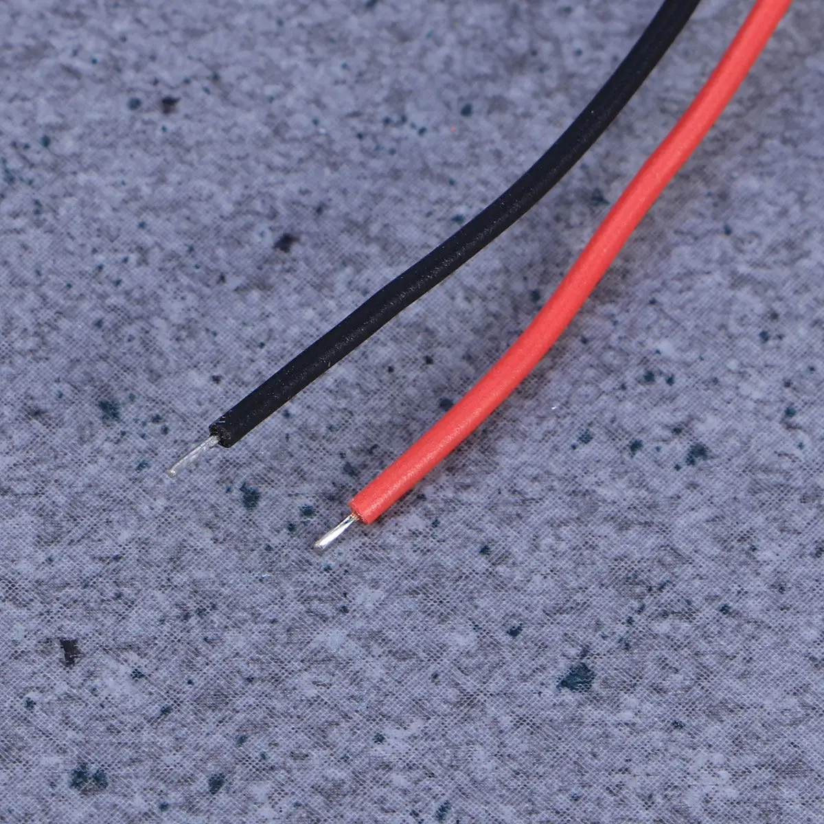 2 шт. -24В 90 дБ Закрытый электрический зуммер-сигнализатор для промышленного использования, низковольтный, с высоким уровнем громкости, звуковой сигнализатор
2 шт. -24В 90 дБ Закрытый электрический зуммер-сигнализатор для промышленного использования, низковольтный, с высоким уровнем громкости, звуковой сигнализатор